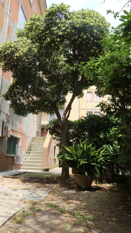 Venezia Lovely Rooms Lido di Venezia Екстер'єр фото
